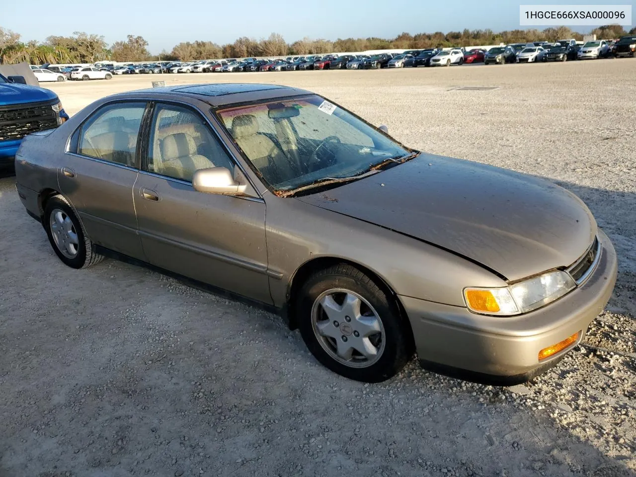 1995 Honda Accord Ex VIN: 1HGCE666XSA000096 Lot: 77521904