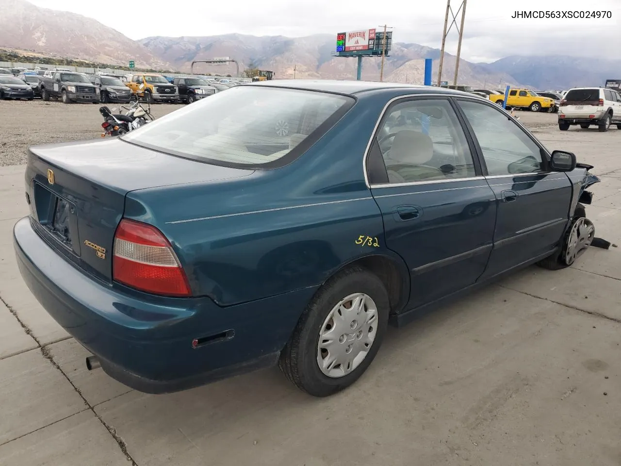 1995 Honda Accord Lx VIN: JHMCD563XSC024970 Lot: 77610084