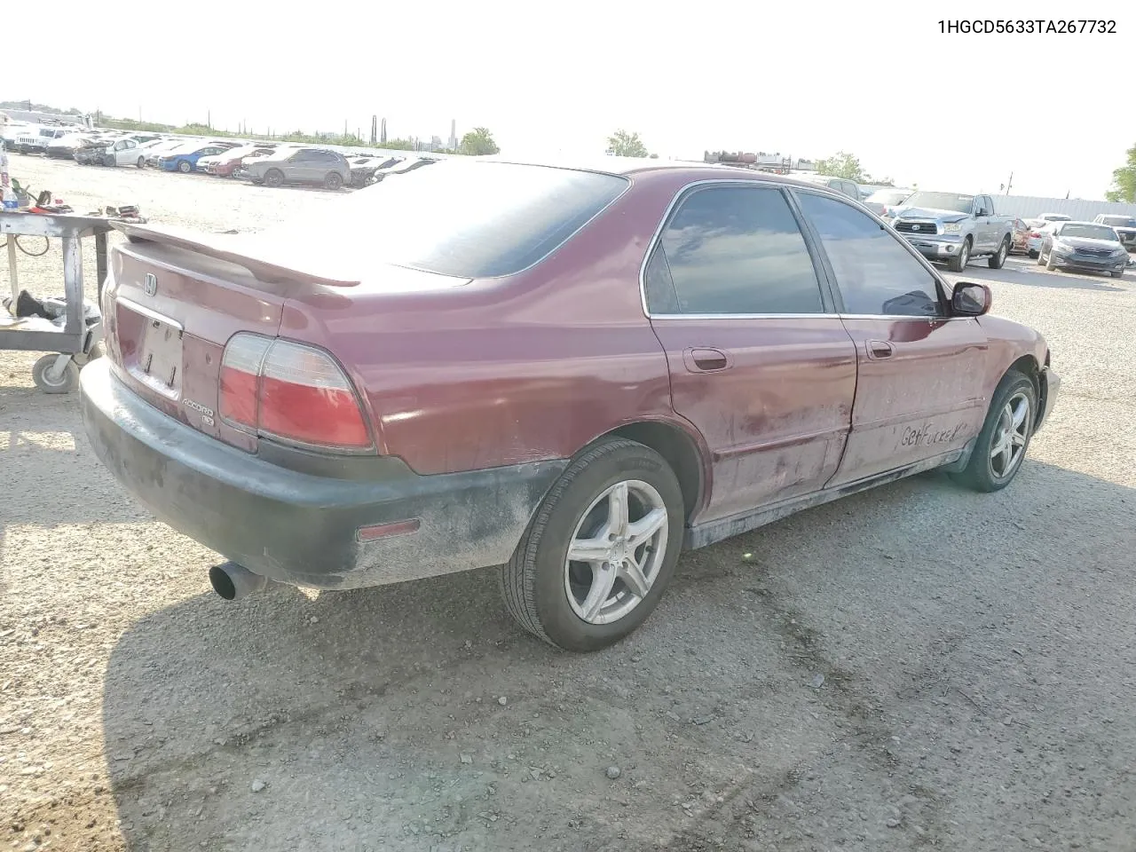 1996 Honda Accord Lx VIN: 1HGCD5633TA267732 Lot: 57778624