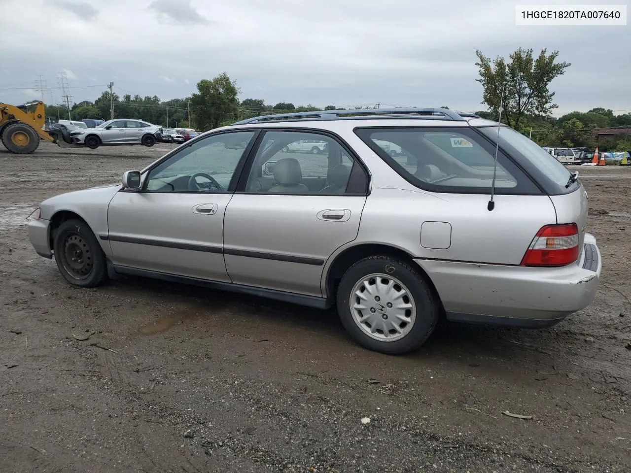 1996 Honda Accord Lx VIN: 1HGCE1820TA007640 Lot: 73687334