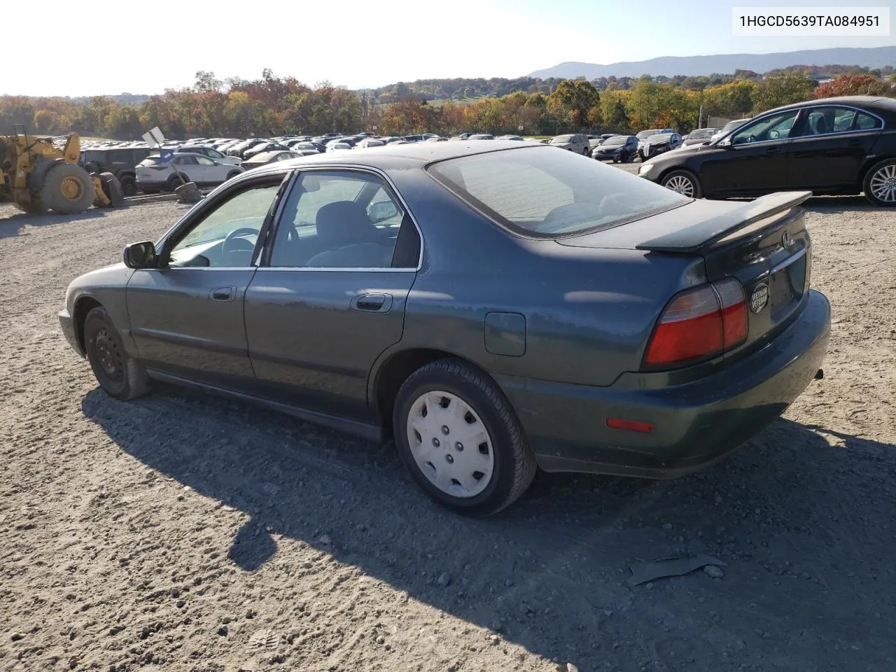 1996 Honda Accord Lx VIN: 1HGCD5639TA084951 Lot: 75003174