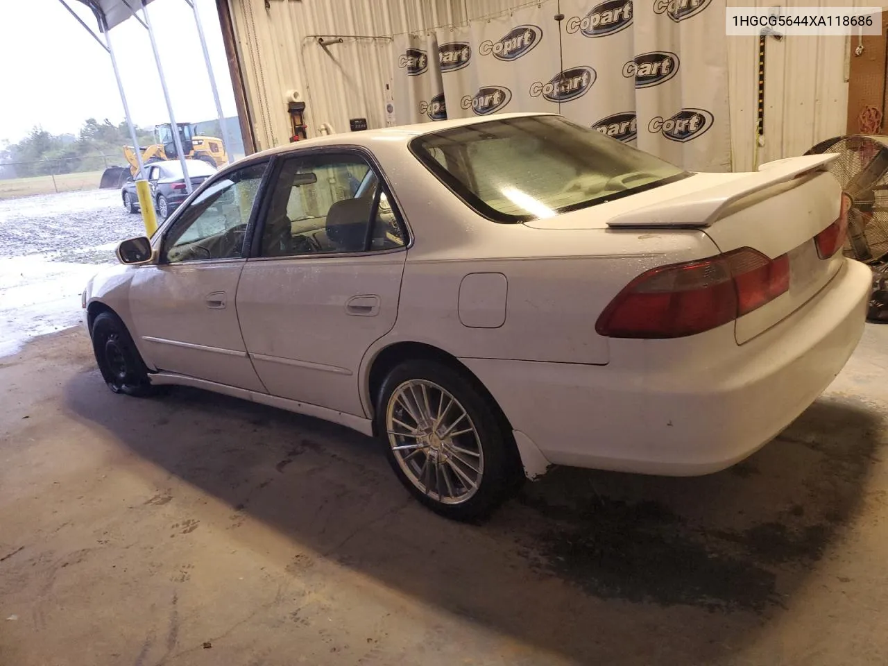 1HGCG5644XA118686 1999 Honda Accord Lx