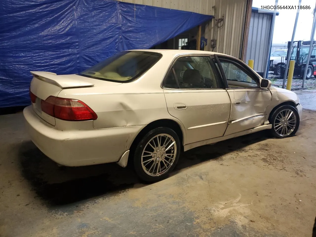 1999 Honda Accord Lx VIN: 1HGCG5644XA118686 Lot: 66159553