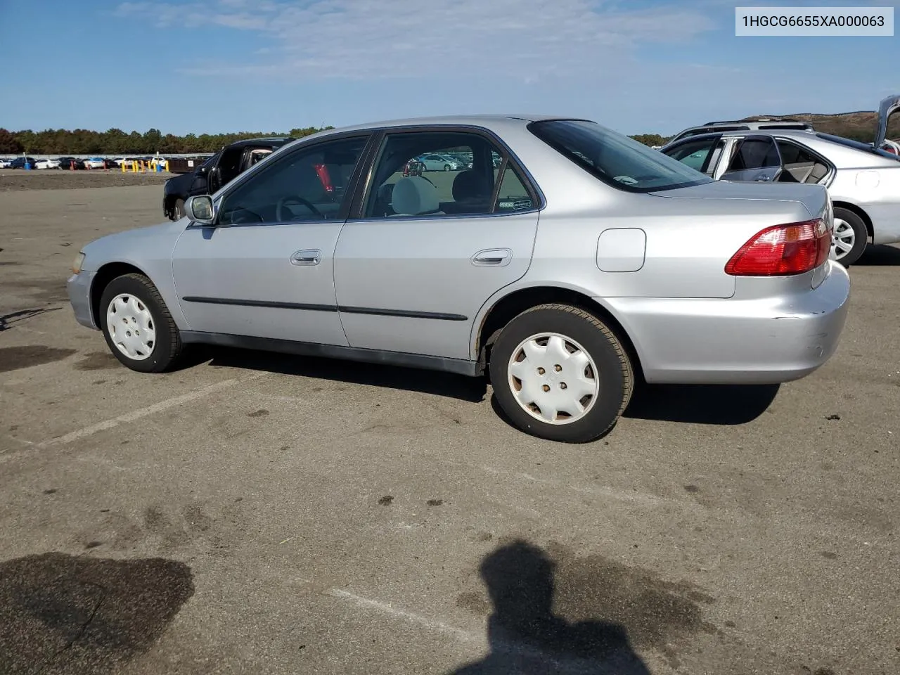 1999 Honda Accord Lx VIN: 1HGCG6655XA000063 Lot: 71886064