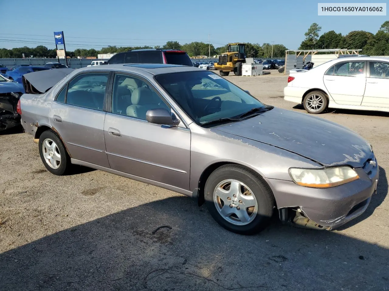 2000 Honda Accord Ex VIN: 1HGCG1650YA016062 Lot: 67650744