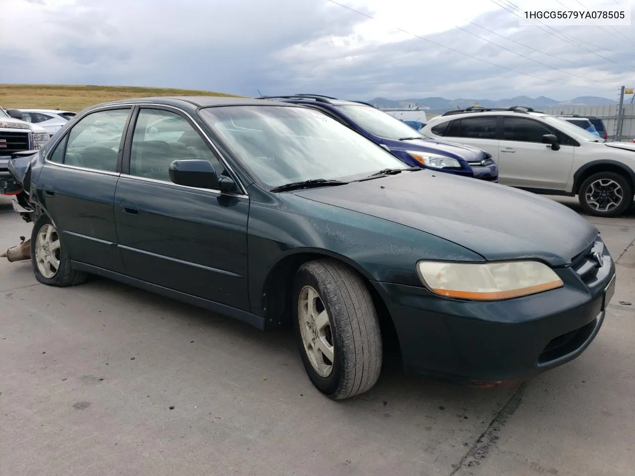 1HGCG5679YA078505 2000 Honda Accord Se