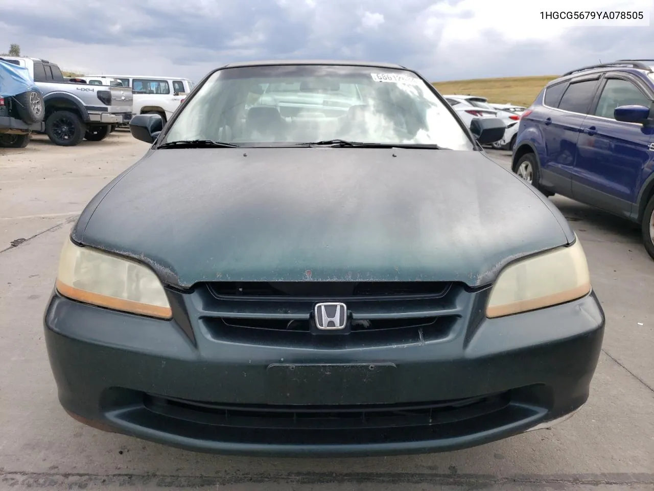 1HGCG5679YA078505 2000 Honda Accord Se