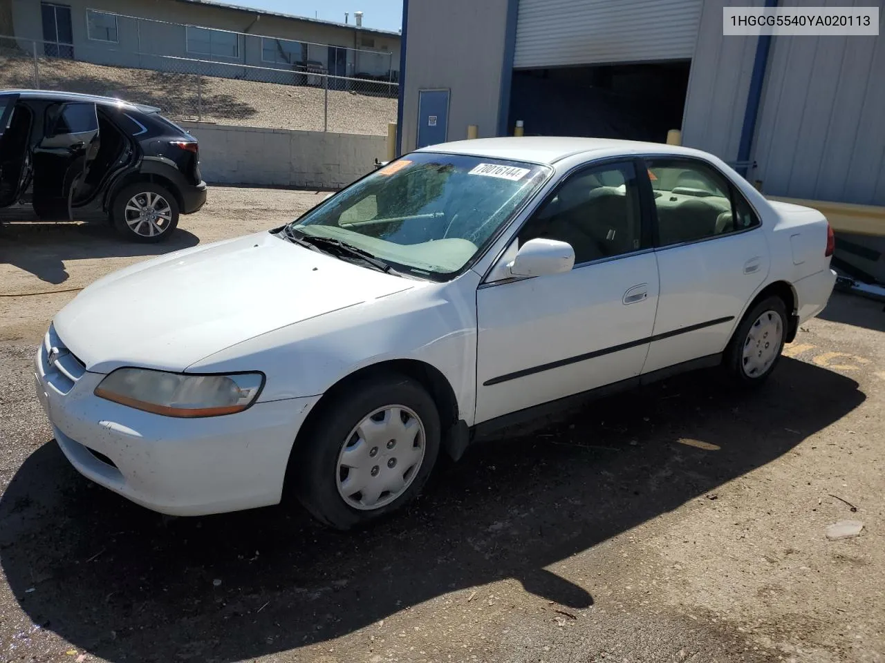 2000 Honda Accord Lx VIN: 1HGCG5540YA020113 Lot: 70016144