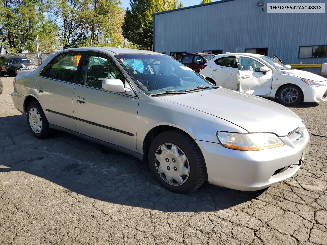 2000 Honda Accord Lx VIN: 1HGCG5642YA043813 Lot: 73859424