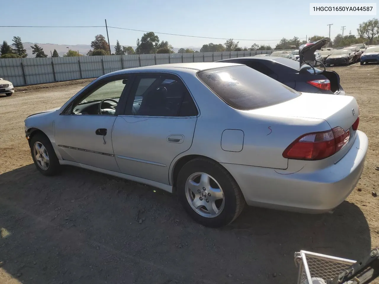 2000 Honda Accord Ex VIN: 1HGCG1650YA044587 Lot: 74581084