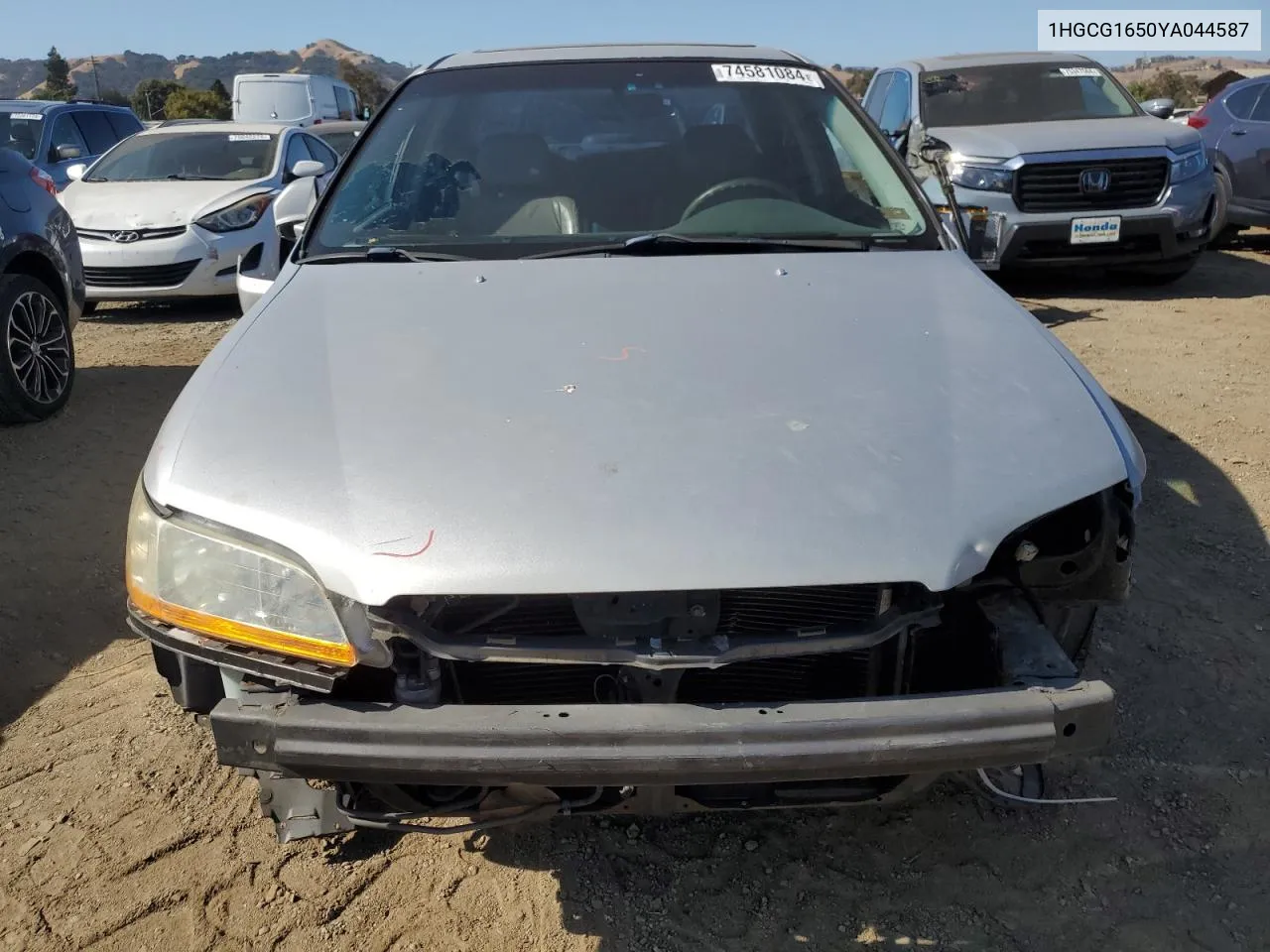 2000 Honda Accord Ex VIN: 1HGCG1650YA044587 Lot: 74581084