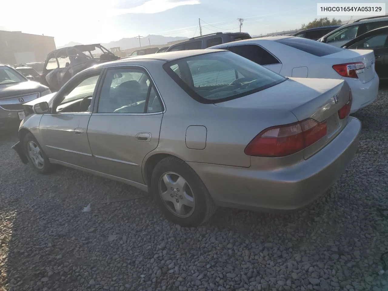 1HGCG1654YA053129 2000 Honda Accord Ex