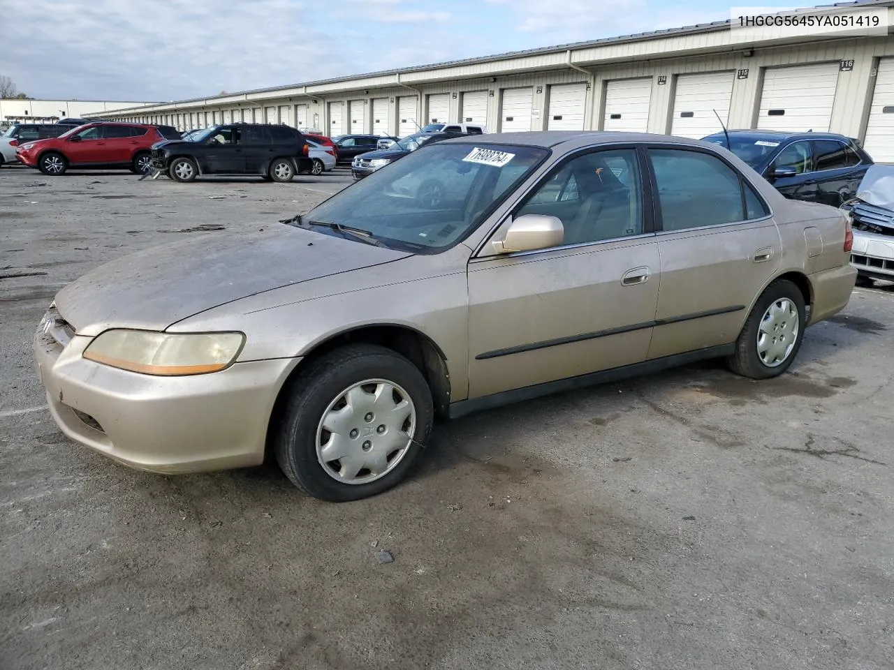 1HGCG5645YA051419 2000 Honda Accord Lx