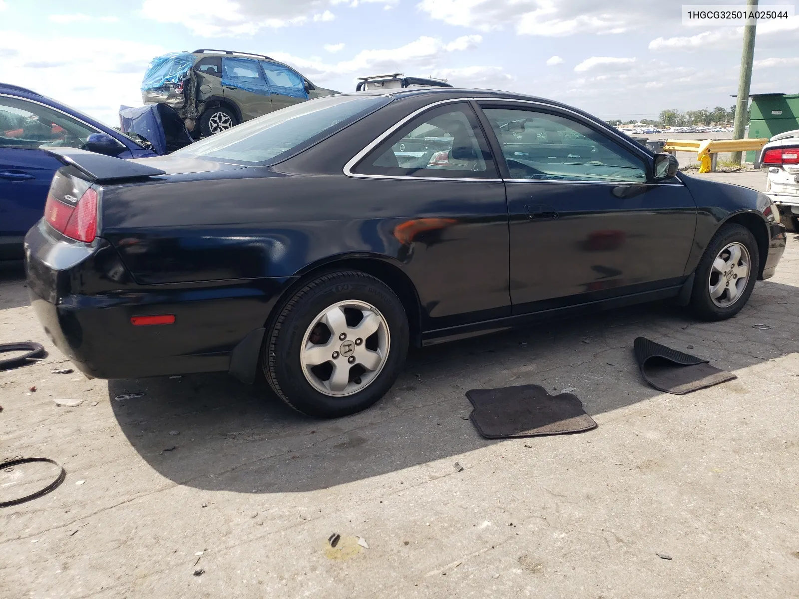 1HGCG32501A025044 2001 Honda Accord Ex