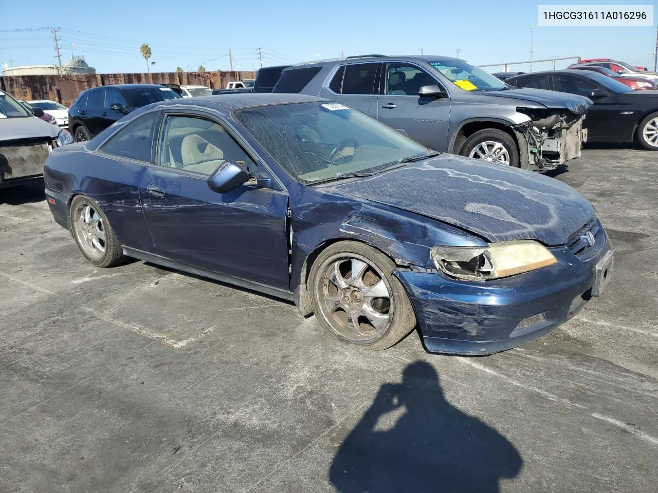 1HGCG31611A016296 2001 Honda Accord Lx