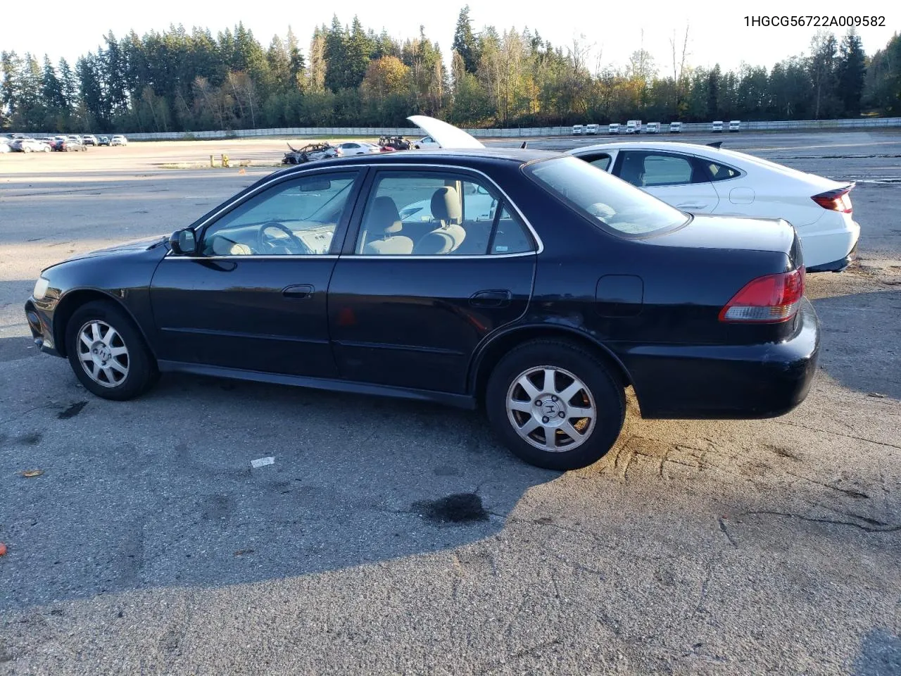 1HGCG56722A009582 2002 Honda Accord Se