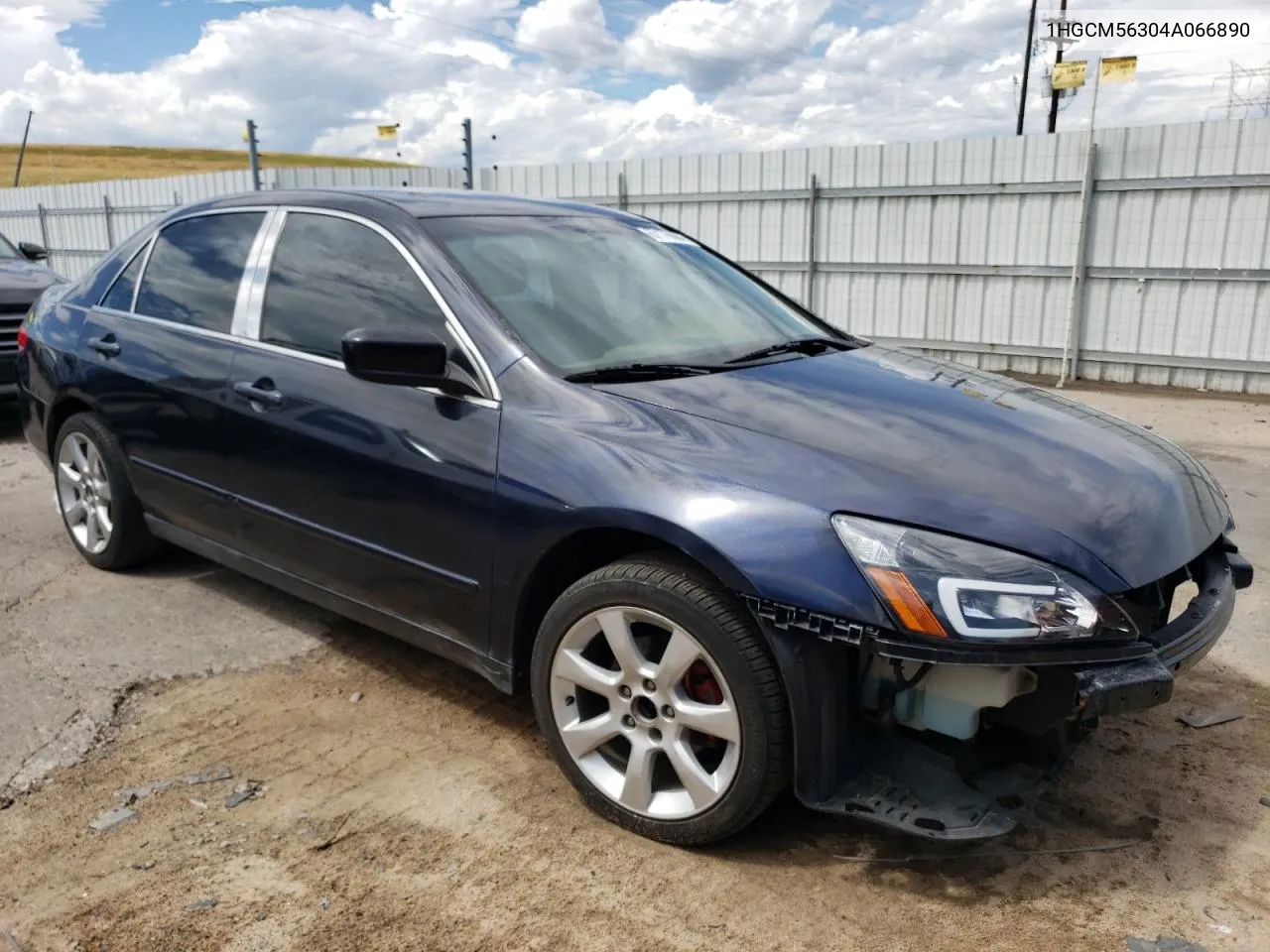 2004 Honda Accord Lx VIN: 1HGCM56304A066890 Lot: 67176664