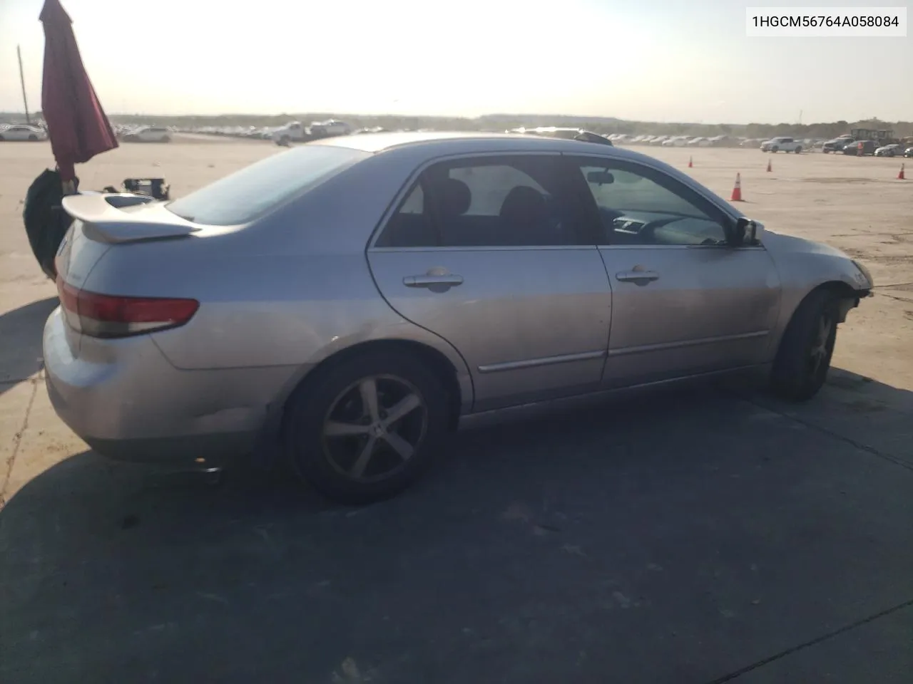 2004 Honda Accord Ex VIN: 1HGCM56764A058084 Lot: 70451494