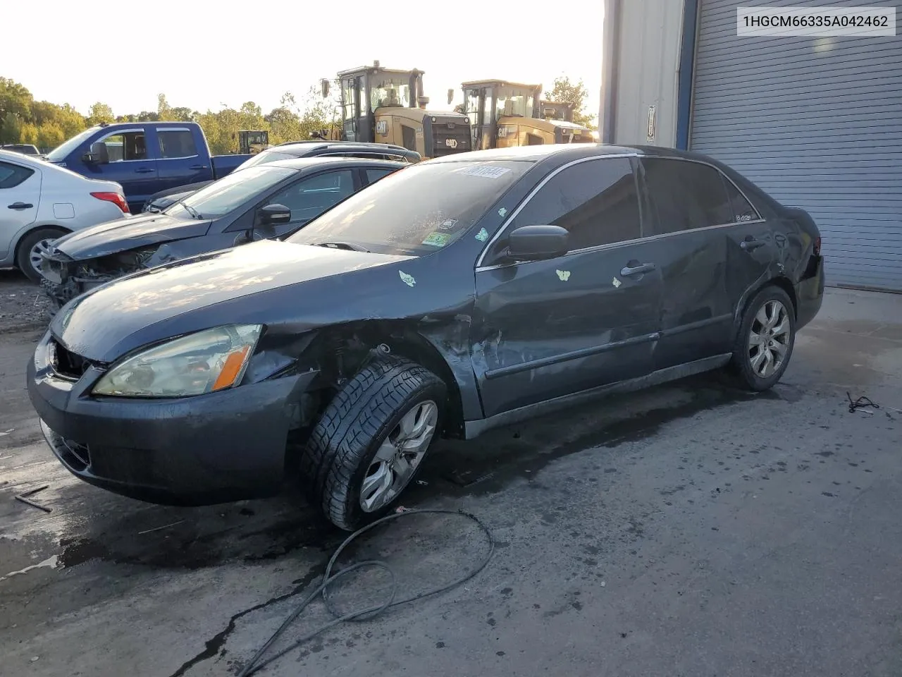 1HGCM66335A042462 2005 Honda Accord Lx