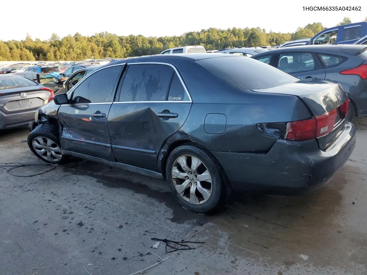 1HGCM66335A042462 2005 Honda Accord Lx