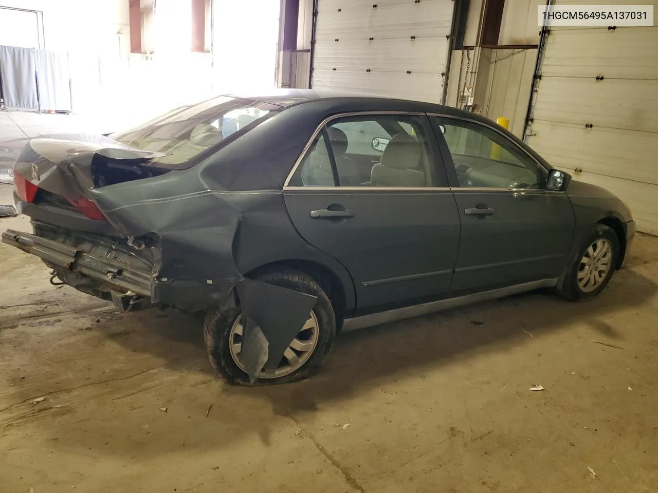 1HGCM56495A137031 2005 Honda Accord Lx