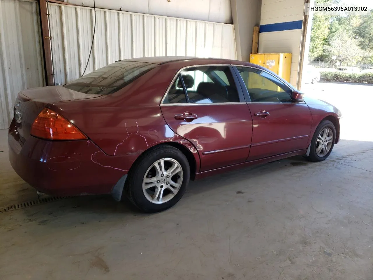 1HGCM56396A013902 2006 Honda Accord Se