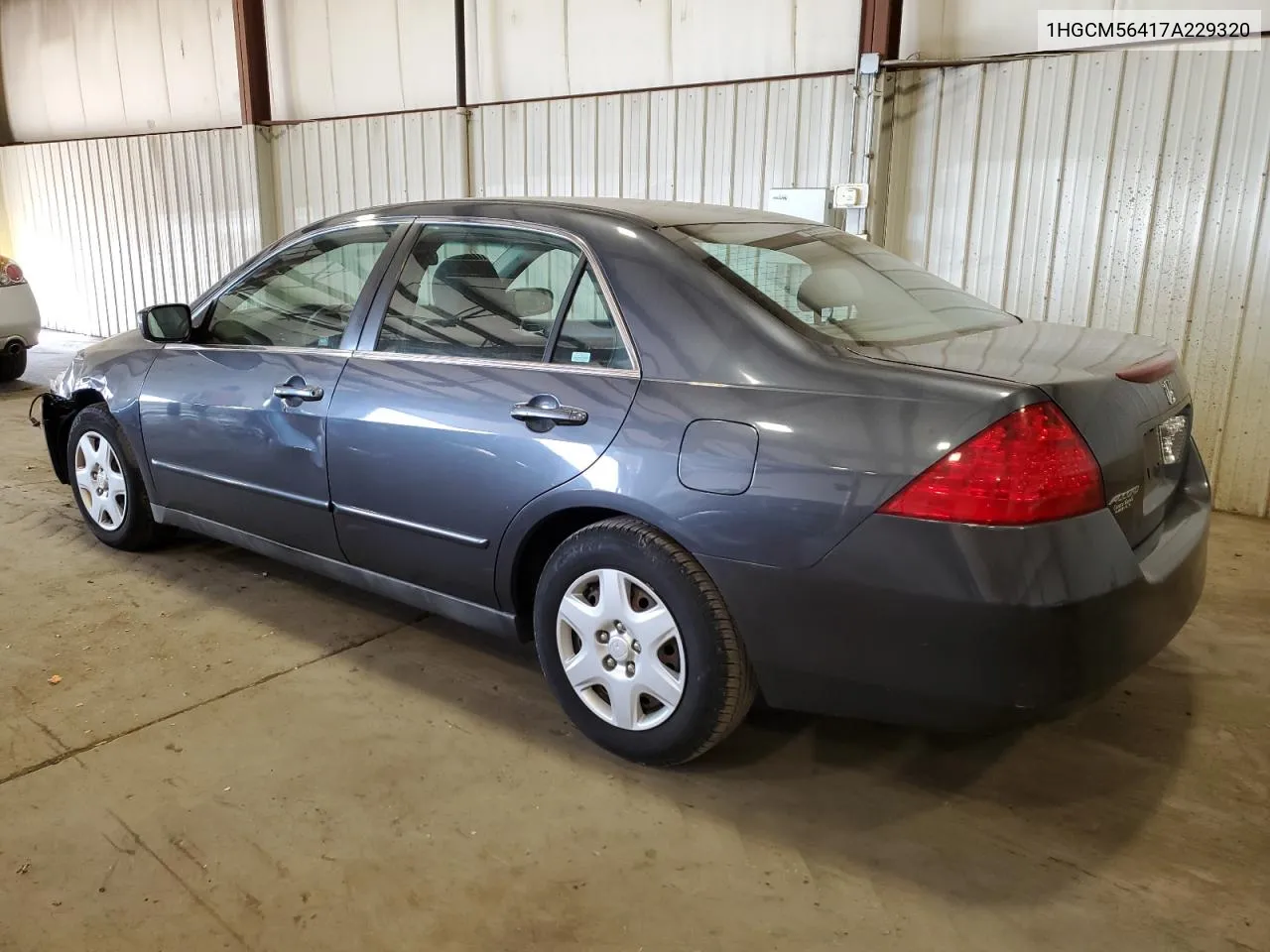 2007 Honda Accord Lx VIN: 1HGCM56417A229320 Lot: 76978694