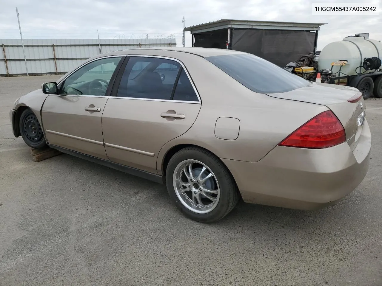 2007 Honda Accord Lx VIN: 1HGCM55437A005242 Lot: 80915744