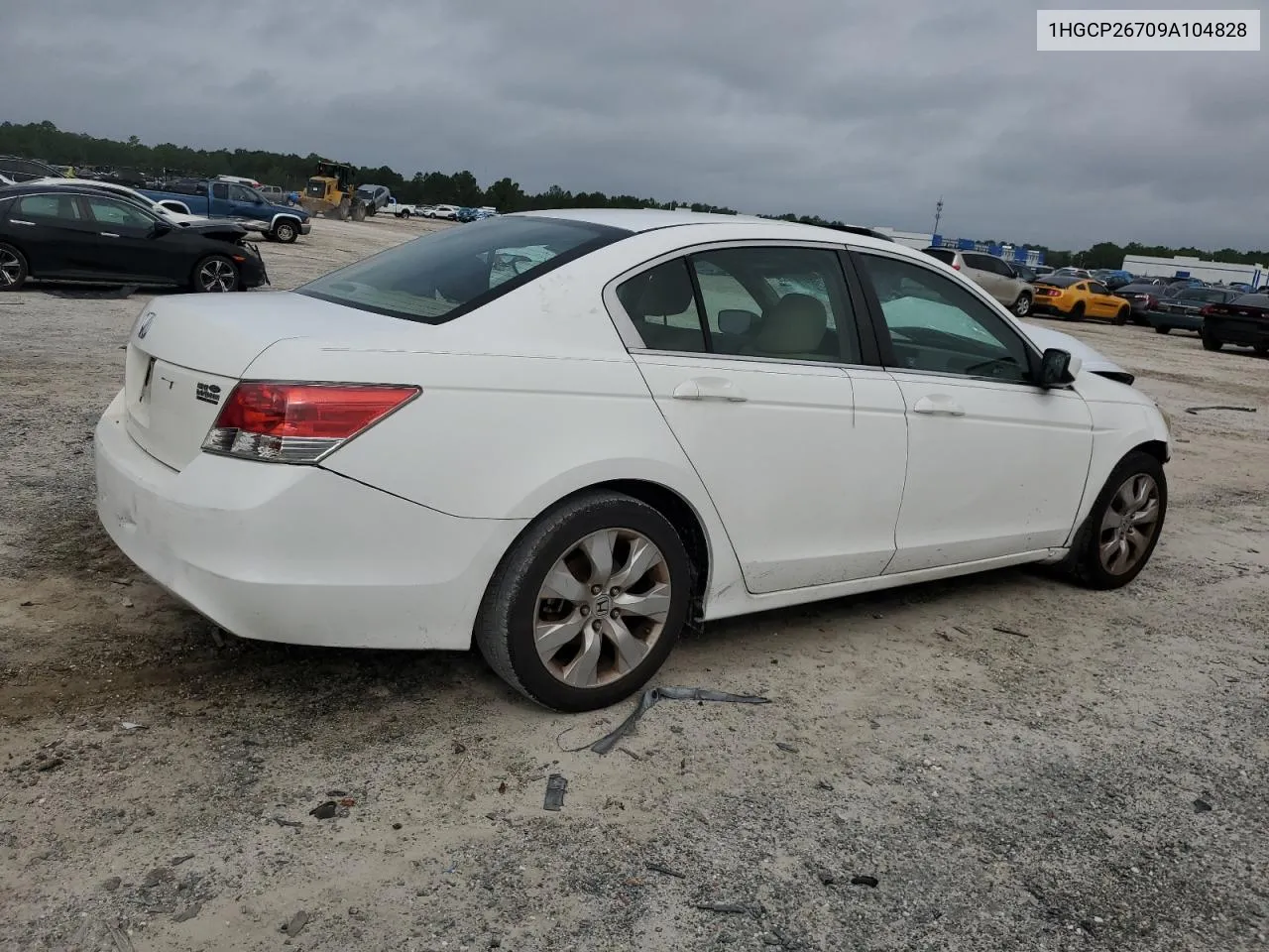 2009 Honda Accord Ex VIN: 1HGCP26709A104828 Lot: 70447404