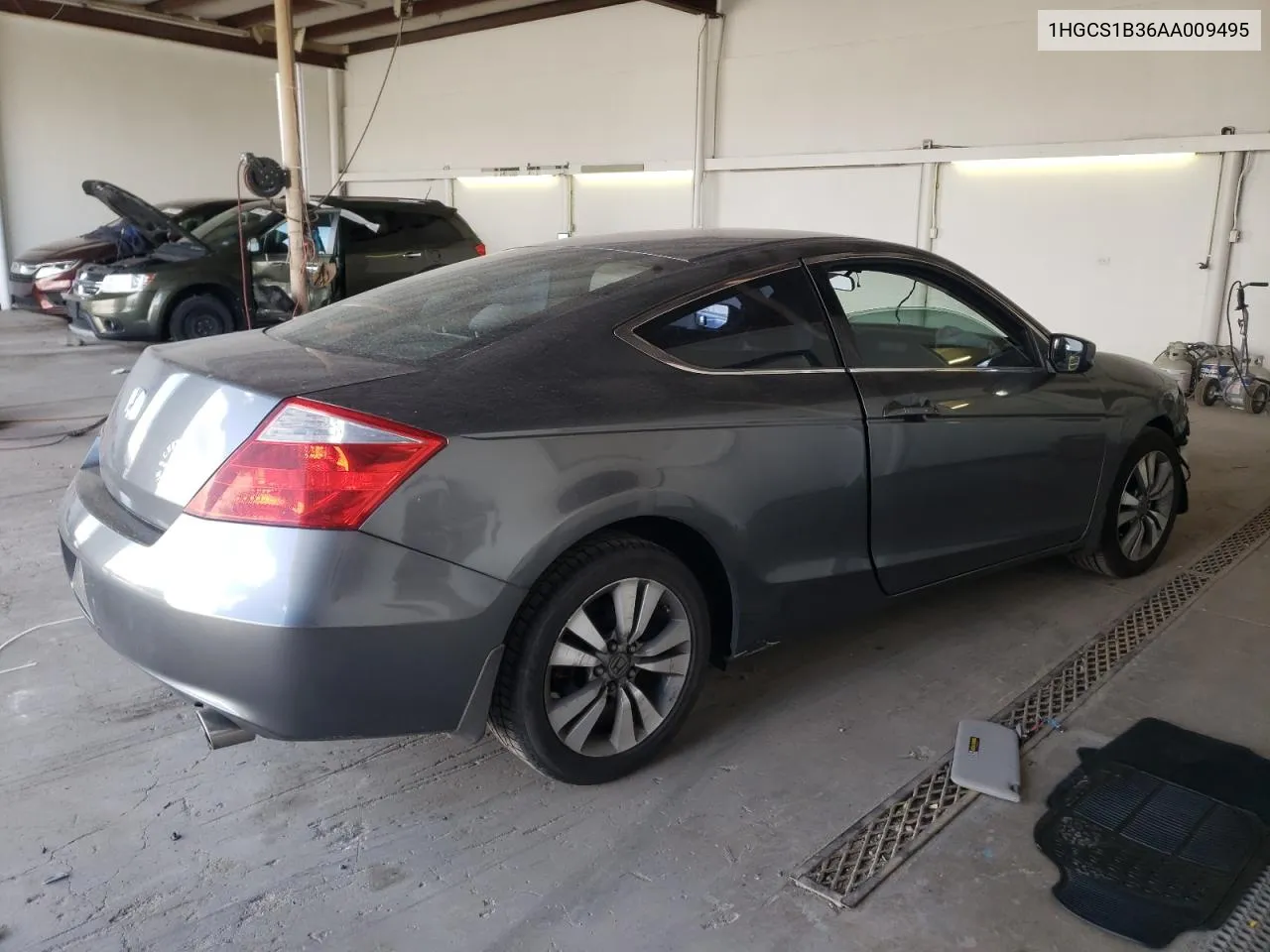 1HGCS1B36AA009495 2010 Honda Accord Lx