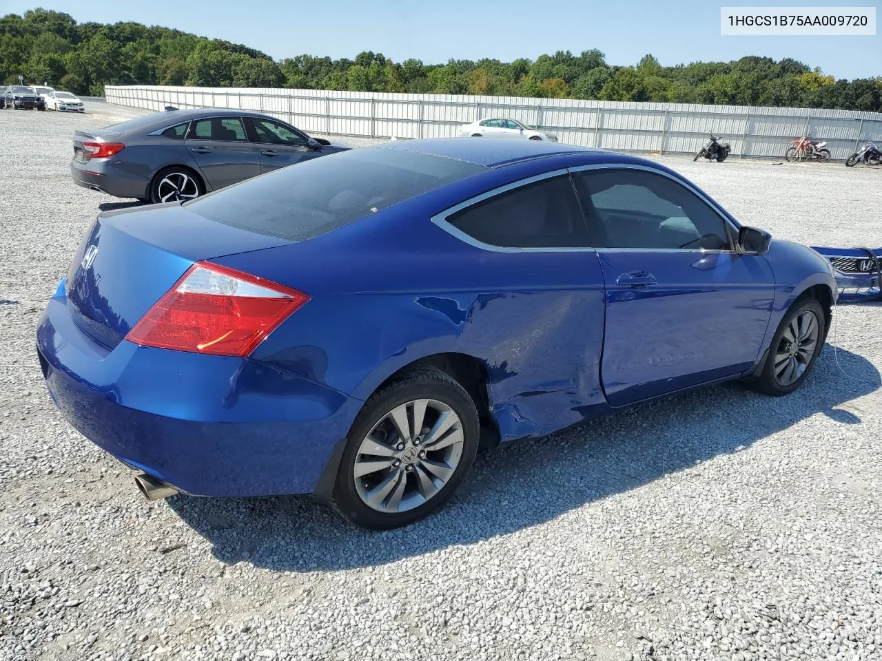 2010 Honda Accord Ex VIN: 1HGCS1B75AA009720 Lot: 70695384