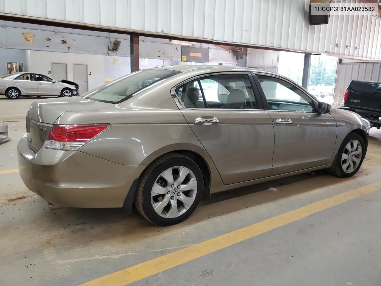 2010 Honda Accord Exl VIN: 1HGCP3F81AA023582 Lot: 70810064