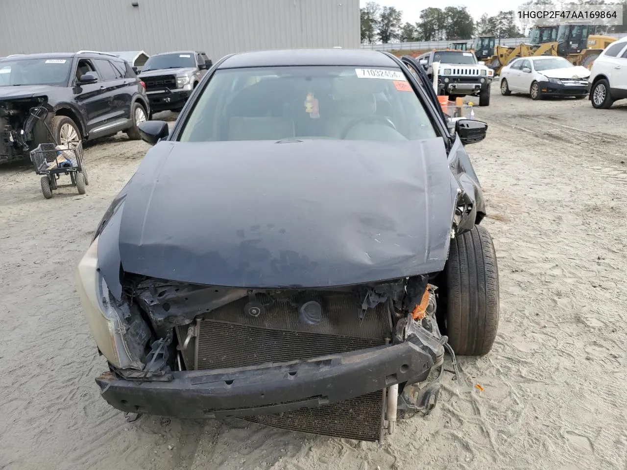 1HGCP2F47AA169864 2010 Honda Accord Lxp