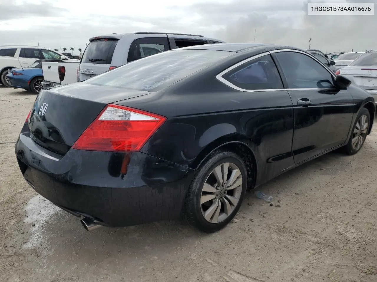 1HGCS1B78AA016676 2010 Honda Accord Ex