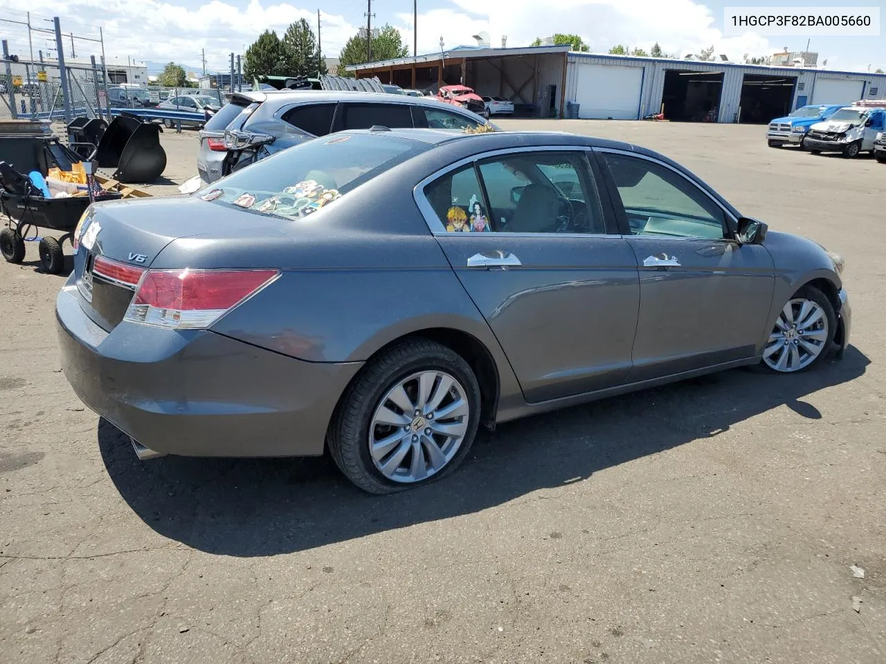 2011 Honda Accord Exl VIN: 1HGCP3F82BA005660 Lot: 62566284