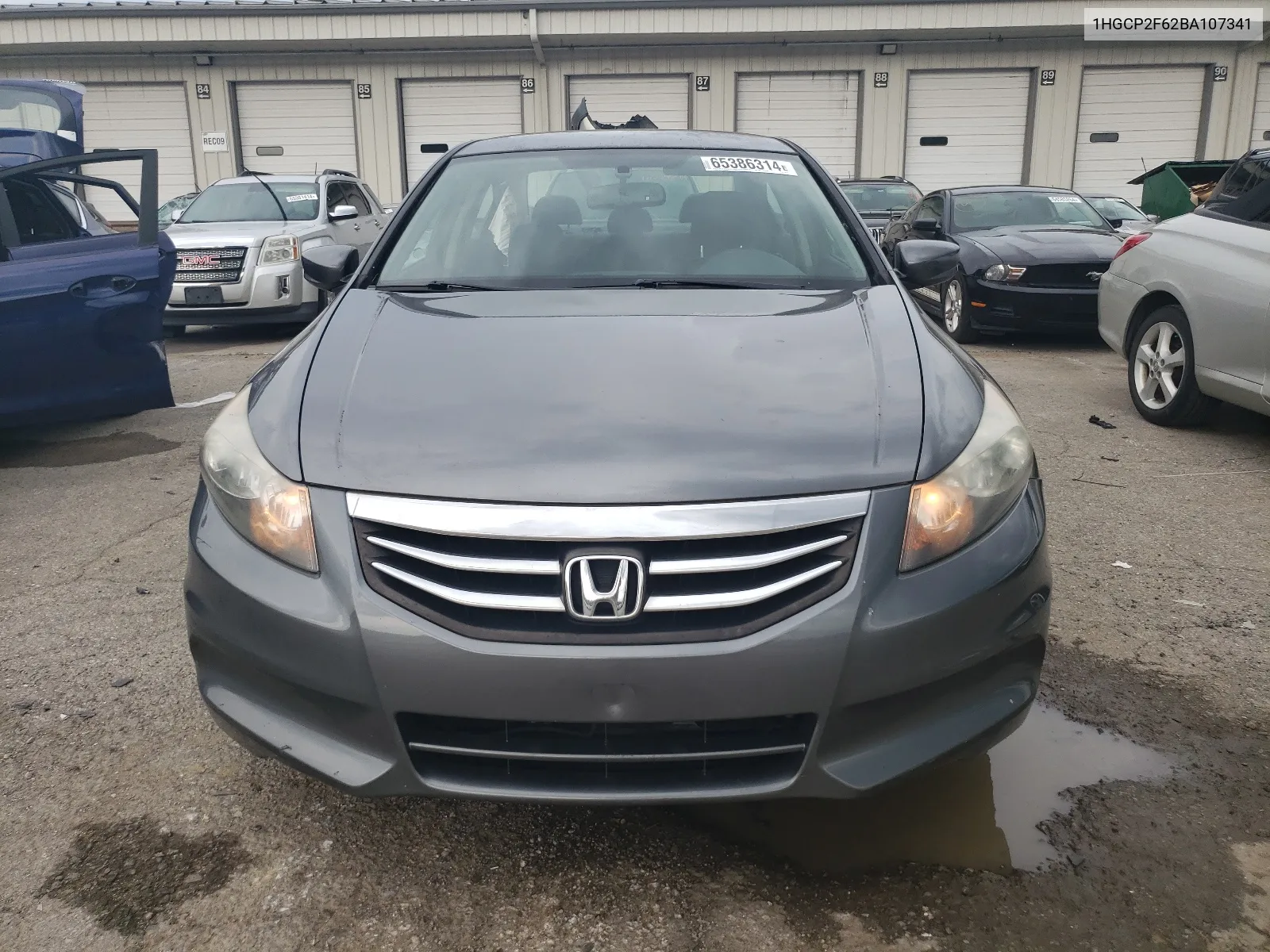 1HGCP2F62BA107341 2011 Honda Accord Se