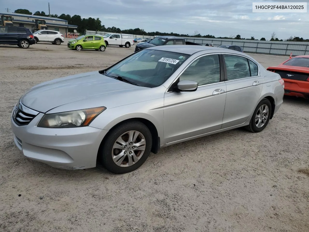 2011 Honda Accord Lxp VIN: 1HGCP2F44BA120025 Lot: 70191724