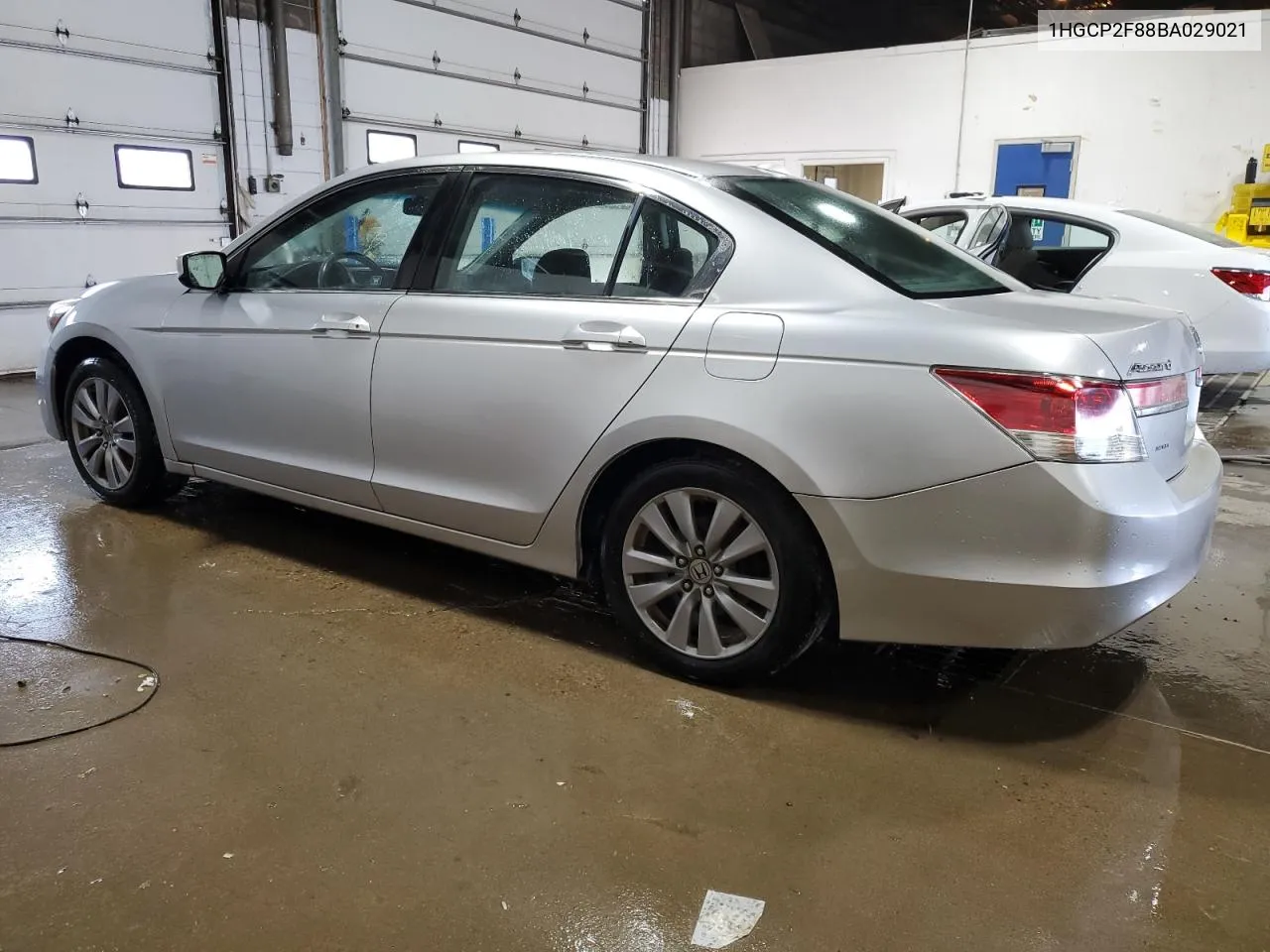 2011 Honda Accord Exl VIN: 1HGCP2F88BA029021 Lot: 71162234