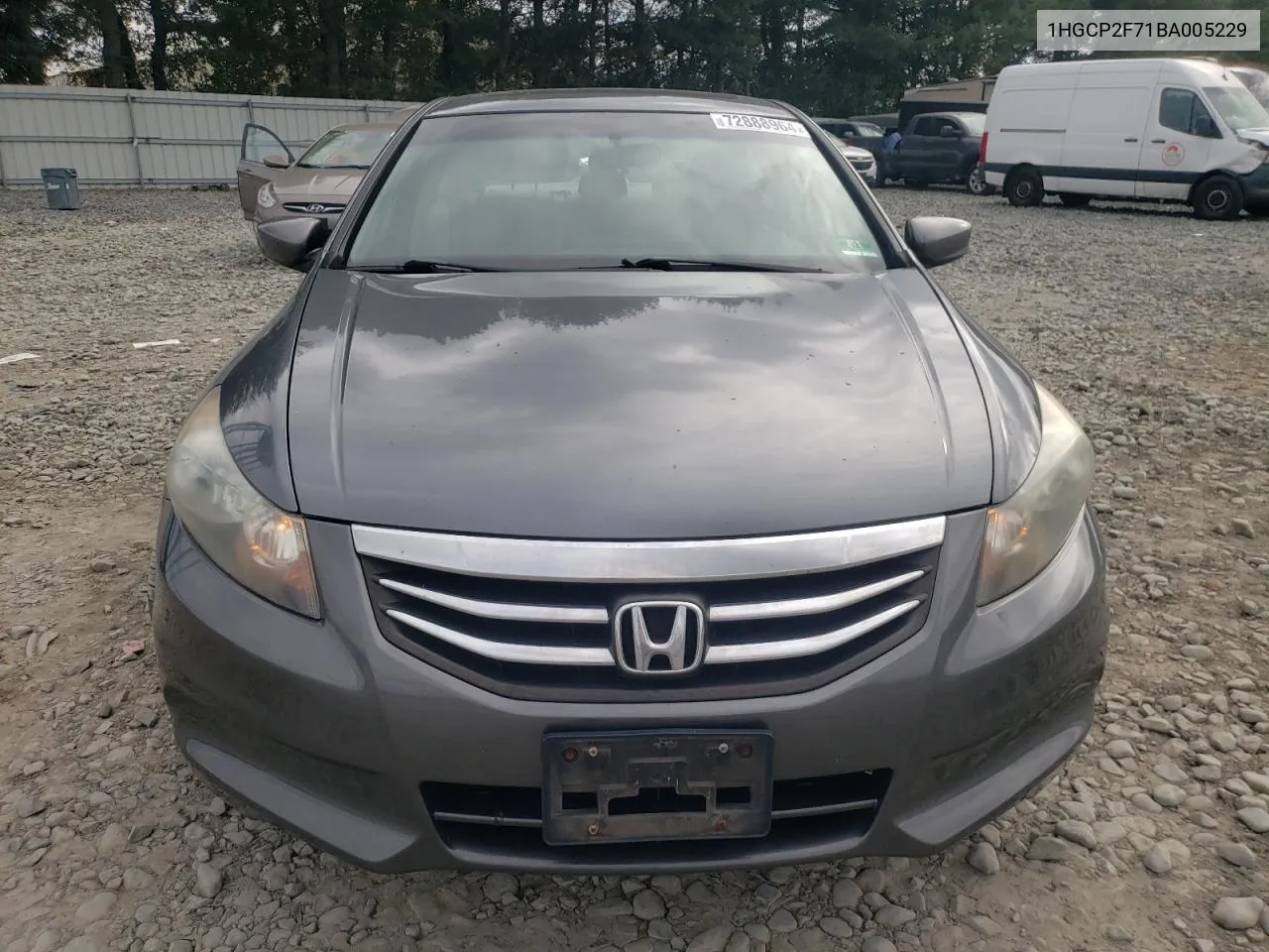 2011 Honda Accord Ex VIN: 1HGCP2F71BA005229 Lot: 72888964