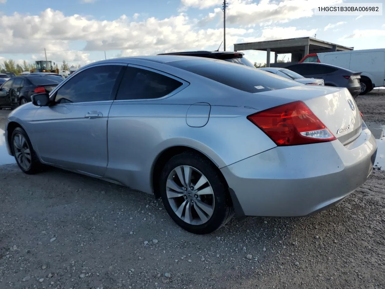 1HGCS1B30BA006982 2011 Honda Accord Lx-S