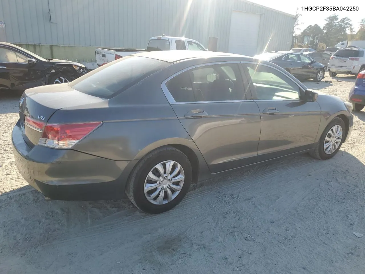 2011 Honda Accord Lx VIN: 1HGCP2F35BA042250 Lot: 77861224