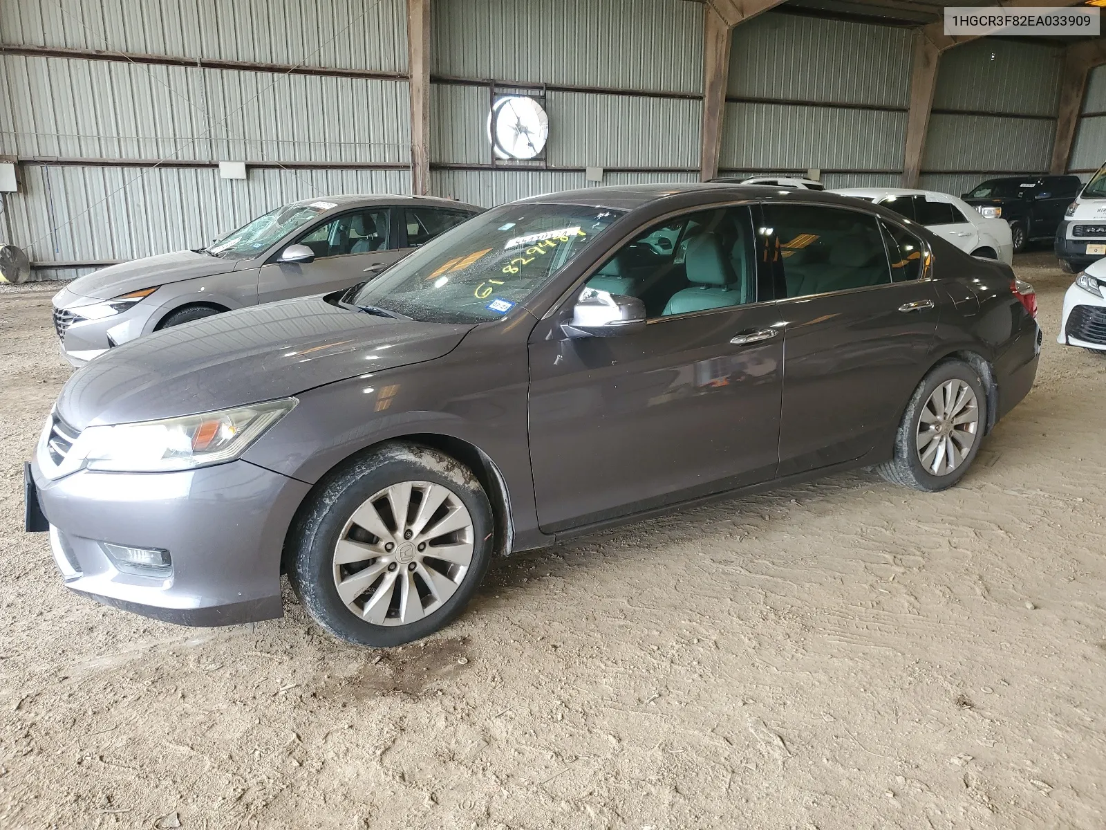 2014 Honda Accord Exl VIN: 1HGCR3F82EA033909 Lot: 61829484