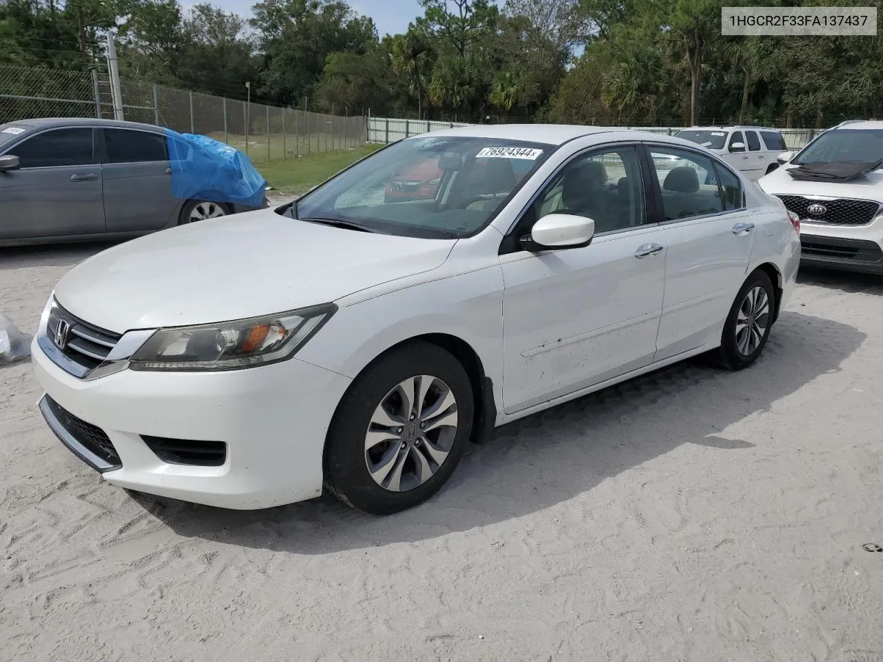 2015 Honda Accord Lx VIN: 1HGCR2F33FA137437 Lot: 76924344