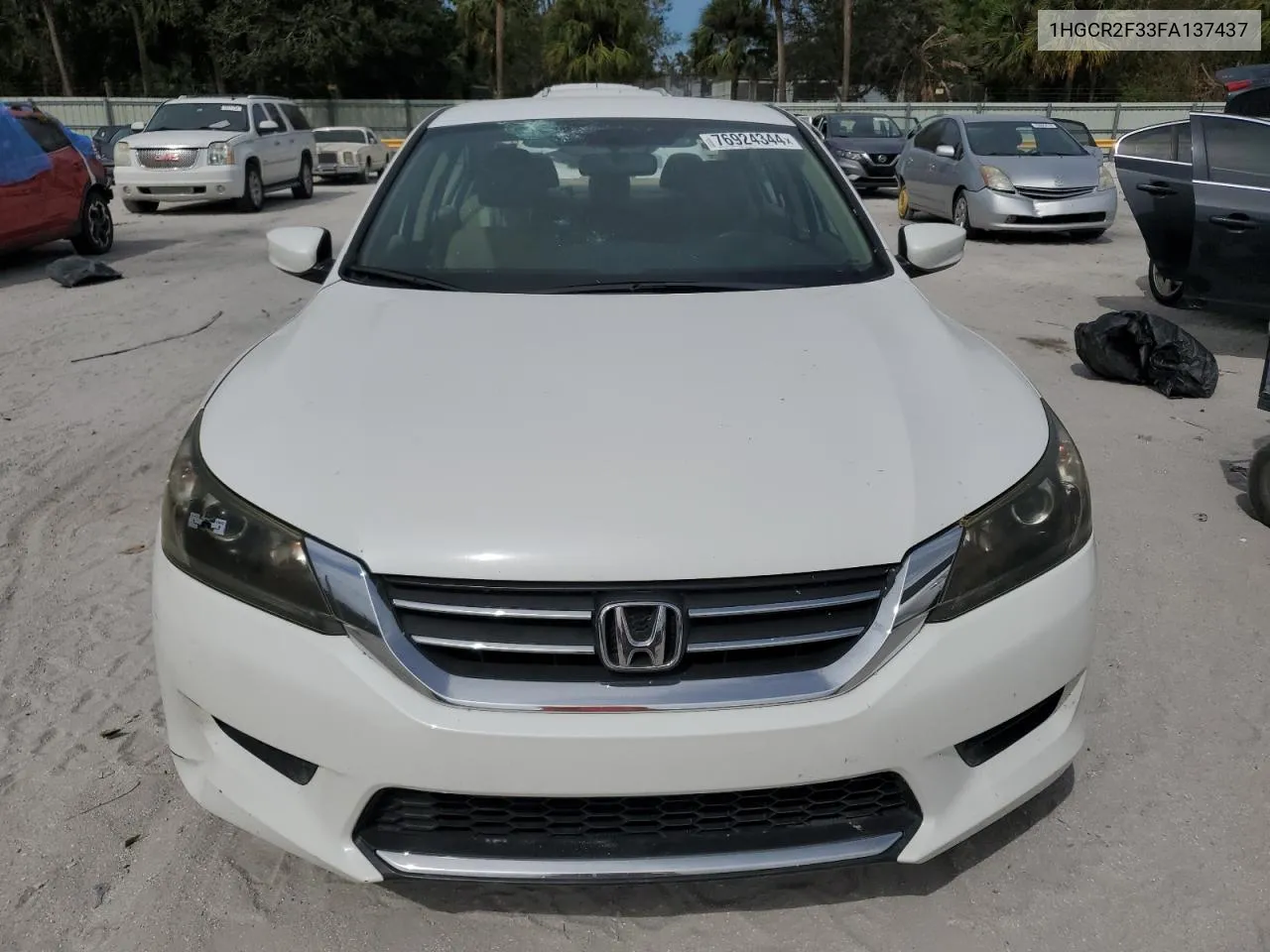 2015 Honda Accord Lx VIN: 1HGCR2F33FA137437 Lot: 76924344