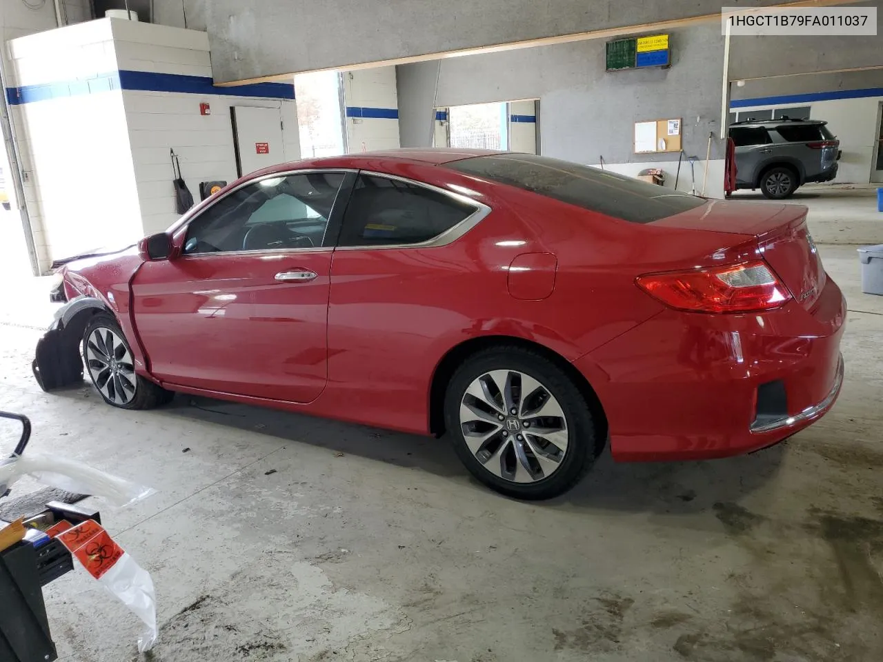 2015 Honda Accord Ex VIN: 1HGCT1B79FA011037 Lot: 78827394