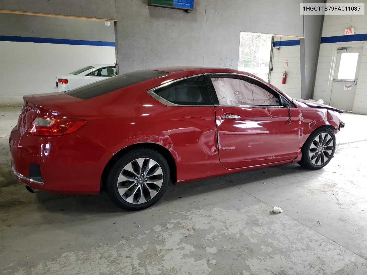 2015 Honda Accord Ex VIN: 1HGCT1B79FA011037 Lot: 78827394