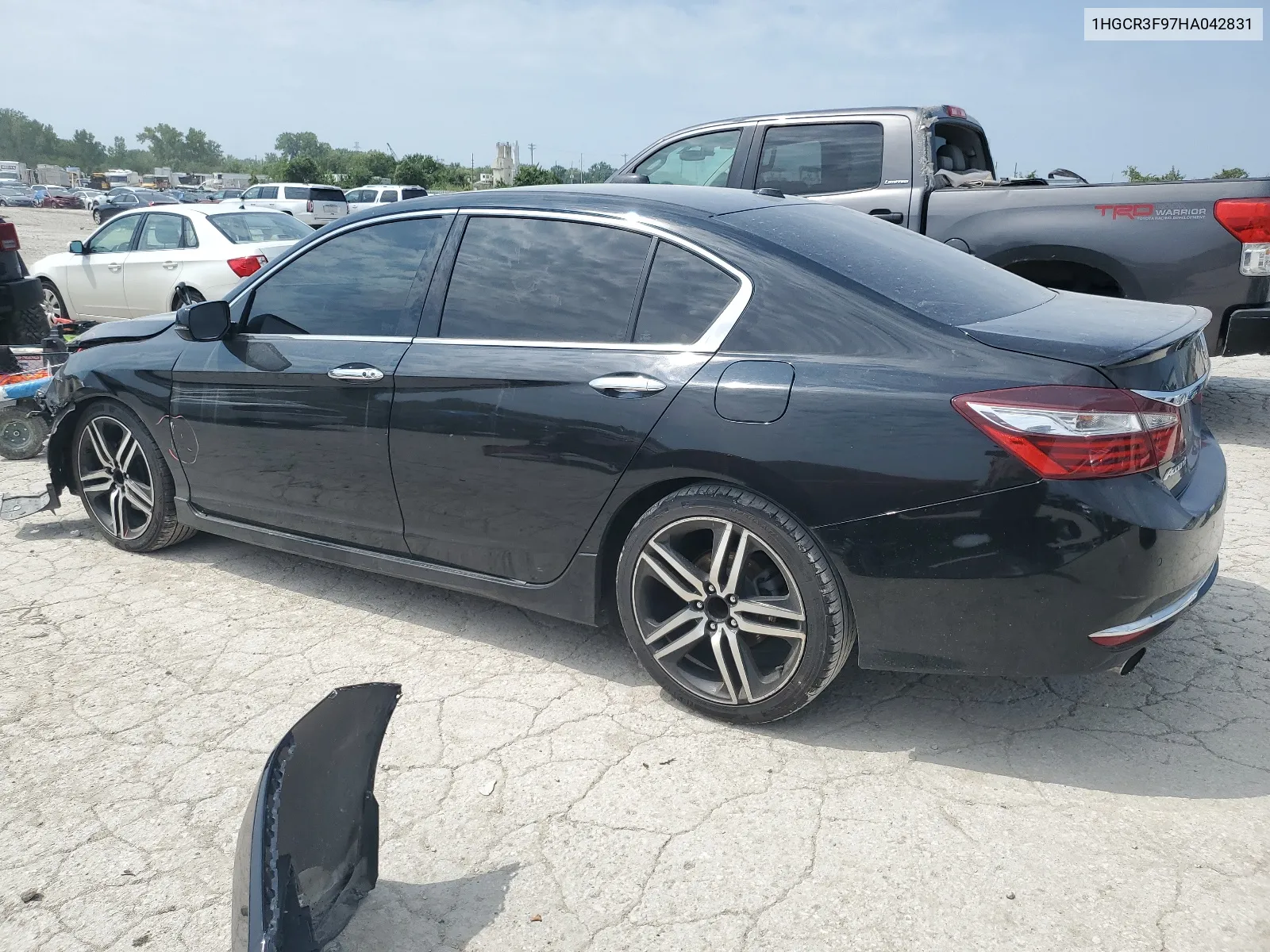 2017 Honda Accord Touring VIN: 1HGCR3F97HA042831 Lot: 68524724