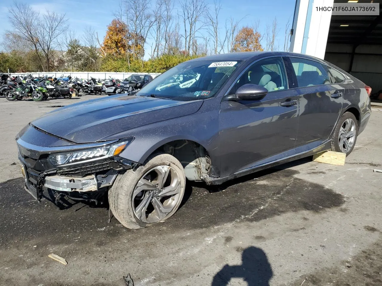 1HGCV1F60JA173692 2018 Honda Accord Exl