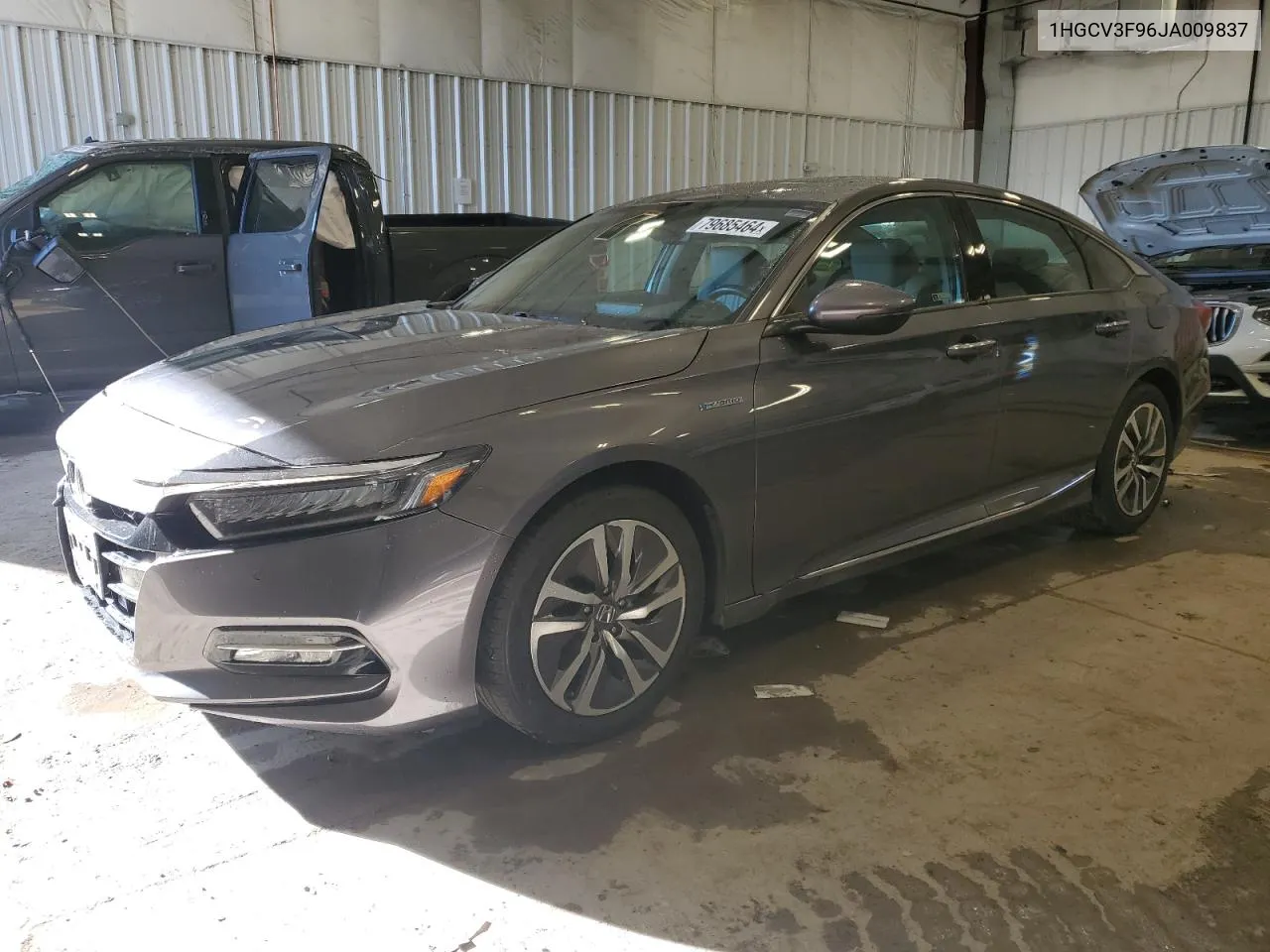 2018 Honda Accord Touring Hybrid VIN: 1HGCV3F96JA009837 Lot: 79685464