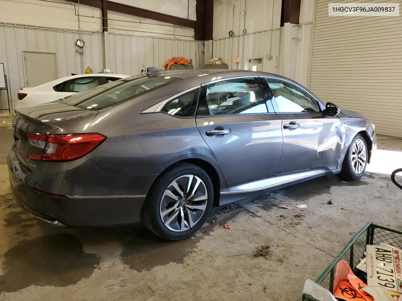 2018 Honda Accord Touring Hybrid VIN: 1HGCV3F96JA009837 Lot: 79685464